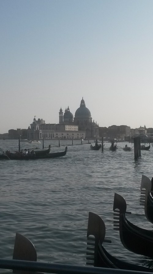 Venice.gondole.seara